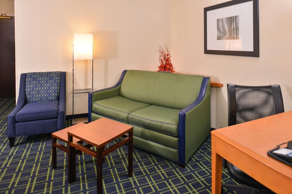 Fairfield Inn And Suites Gulfport / Biloxi Bagian luar foto